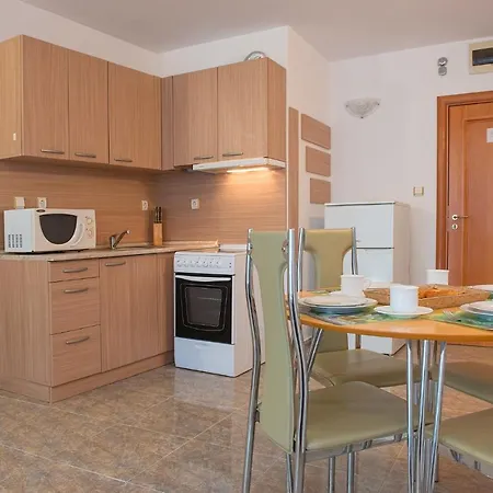 Top-located With Balcony ساني بيتش