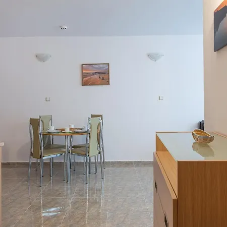 Top-located With Balcony Daire Sunny Beach