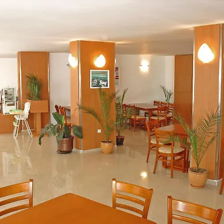 Daire Top-located With Balcony *